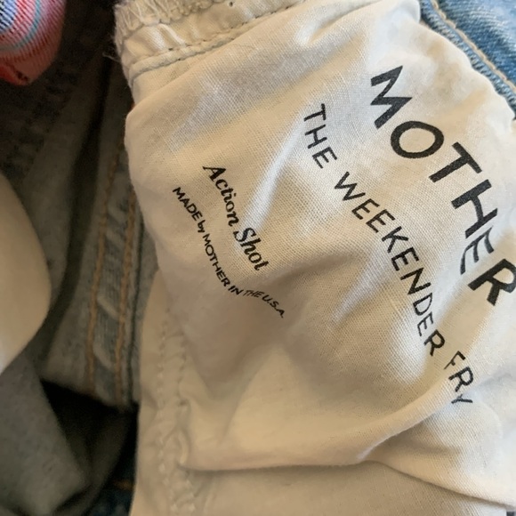 Mother The Weekender Fray Flare Jeans in action shot 26 distressed raw hem - Picture 10 of 16